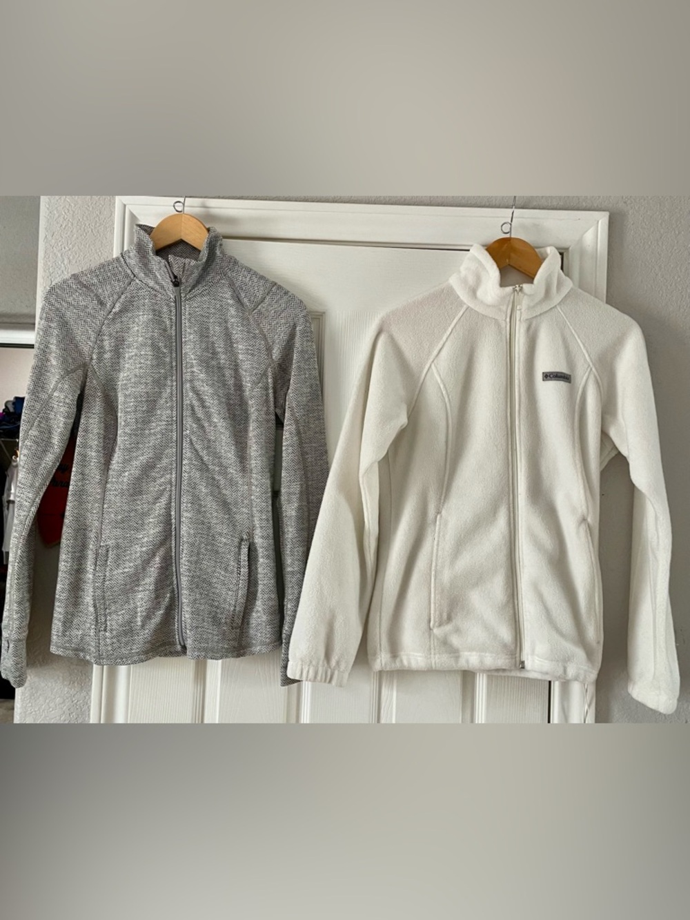 Women’s Size M White Columbia/Active Jacket Bundle